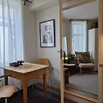 Unique In Midtown Daire *